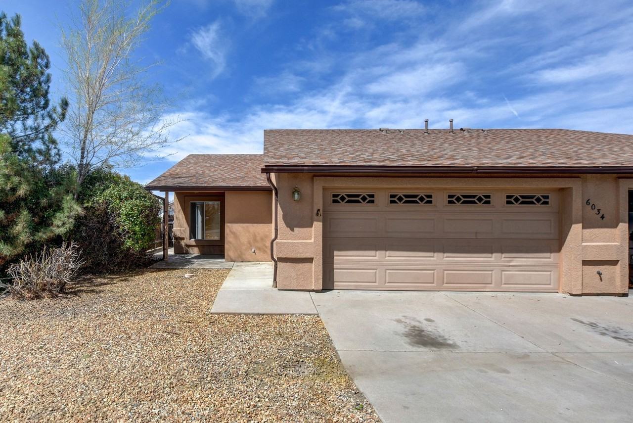 RR719 - 6034 N Buckboard Dr - Photo 3 of 34