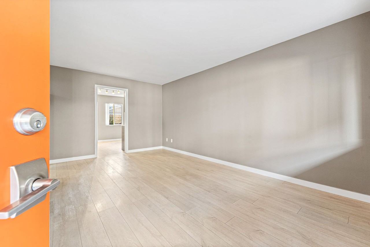 JAAM - 4366-4380 Mississippi St - Photo 3 of 32