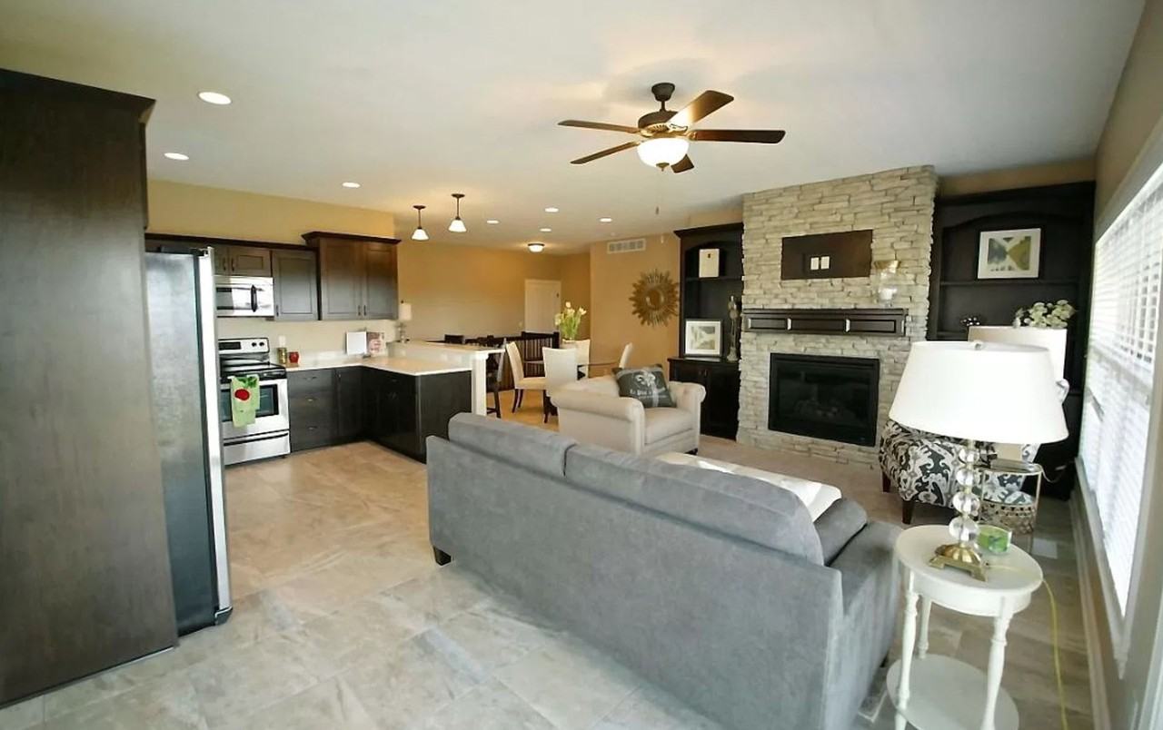 2209 Nw Sharmin Dr - Photo 6 of 50