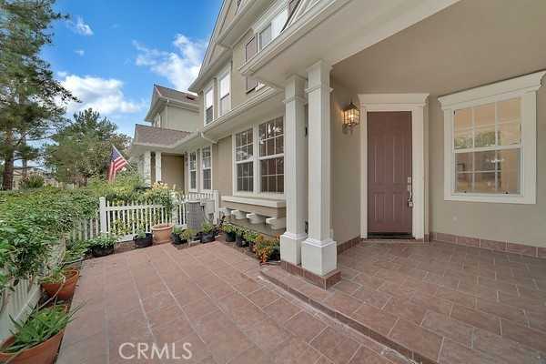 113 Strawflower St - Photo 2 of 22
