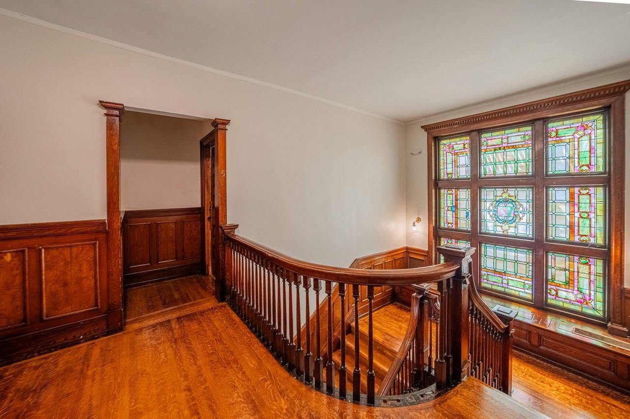 610 North 5th Street - Photo 3 of 10