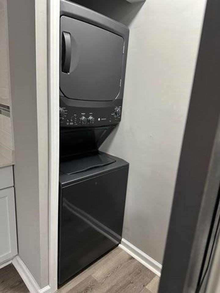 4815 E Washington St #4815-07 - Photo 5 of 17