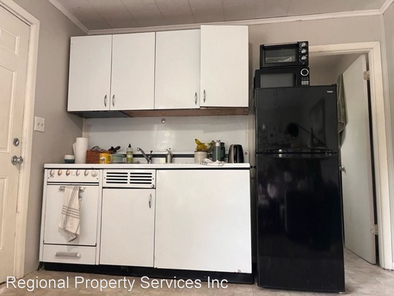 545.5 Call Street, E. - Photo 3 of 15