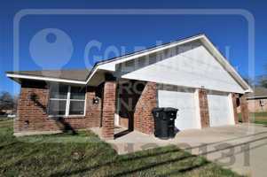 featured image of 601 N Gilmer St