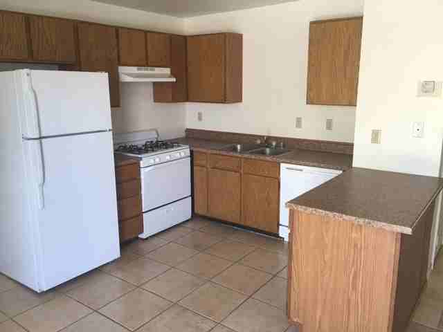 73483 Sun Valley - Photo 2 of 9