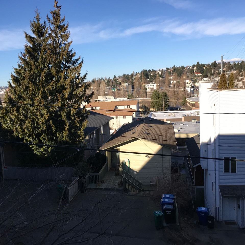 Florentia Apartments - Photo 4 of 5