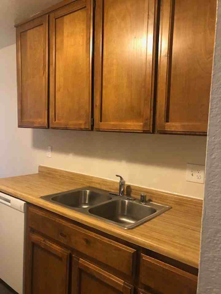 Dakota Garden - Photo 6 of 21