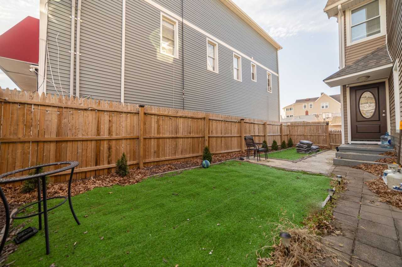 182 Clinton Ave Apartments in Fair Haven, New Haven, CT 06513 Zumper