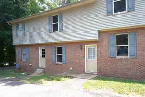 featured image of 154 W Peach St