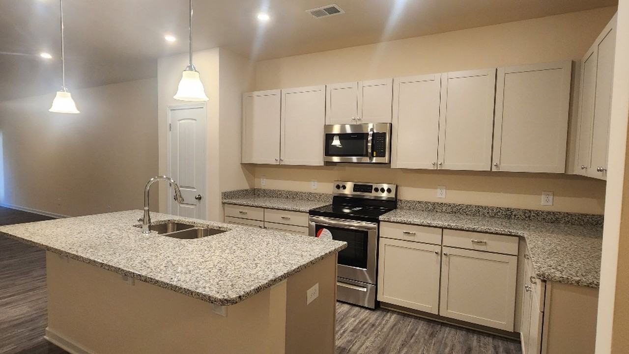 Lyons Drive #141 & #143 - Photo 3 of 12