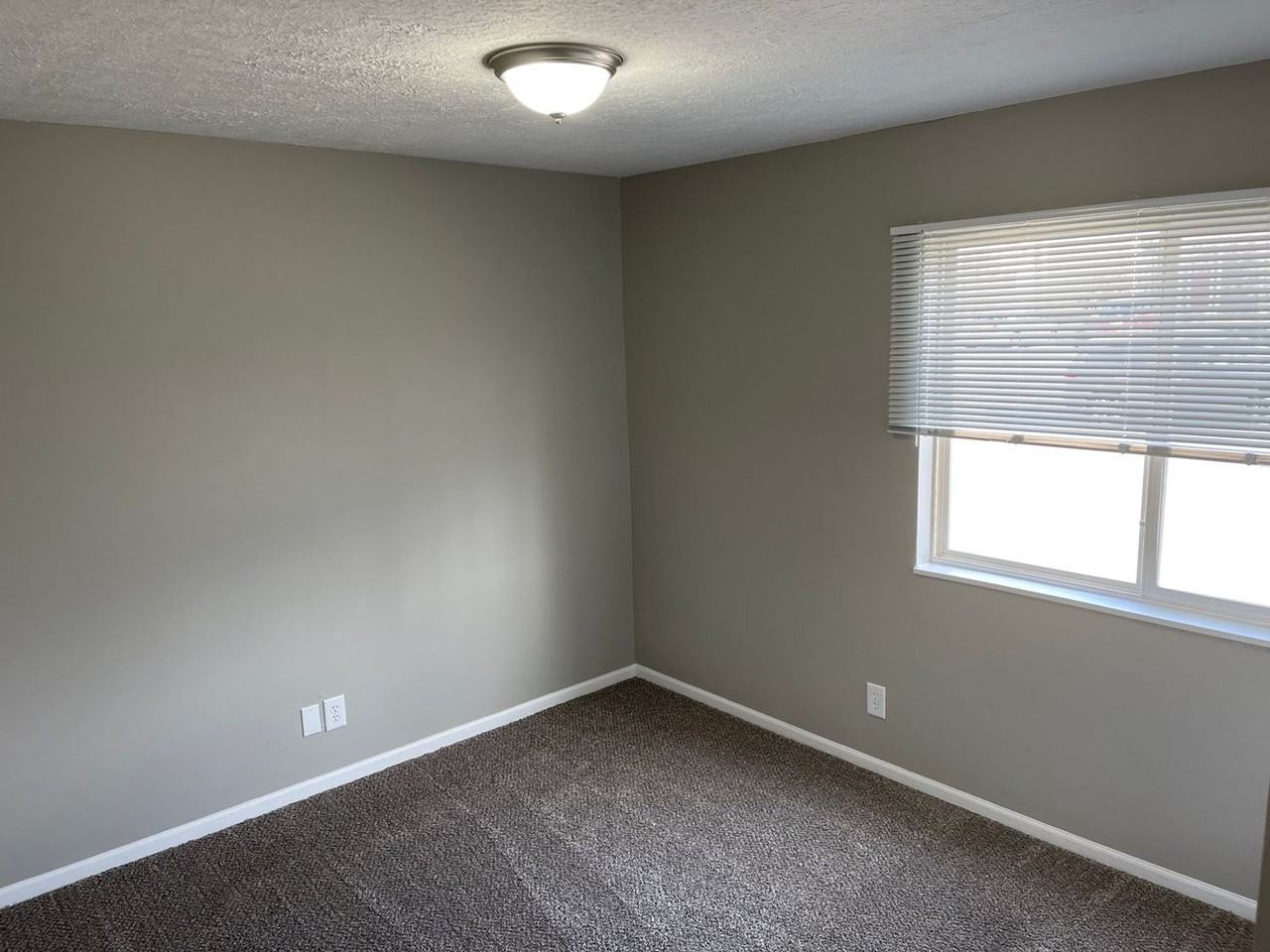 Lincoln Landing Apartments - Photo 3 of 14