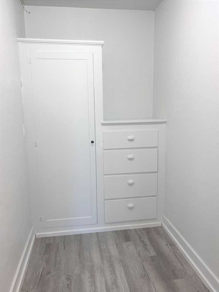 The Ashley - Photo 3 of 9