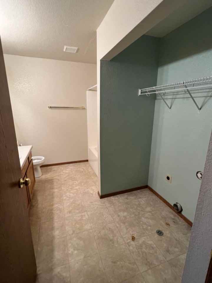 Sand Piper Building B - Photo 5 of 9