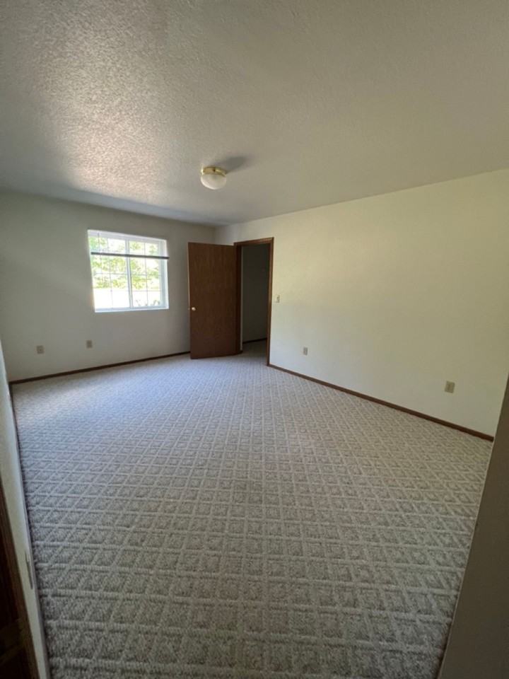 Sand Piper Building B - Photo 7 of 9