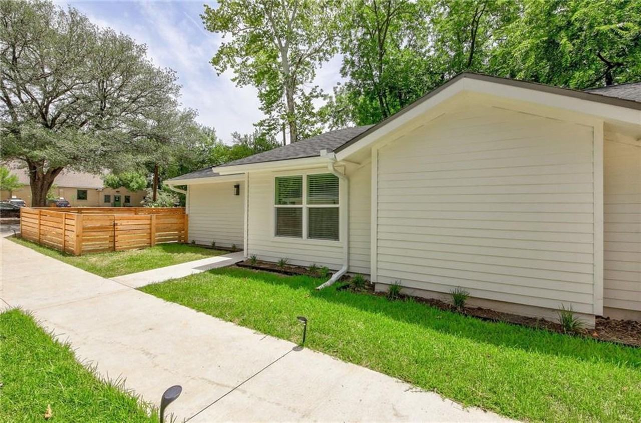 511 E 50th St - Photo 7 of 35