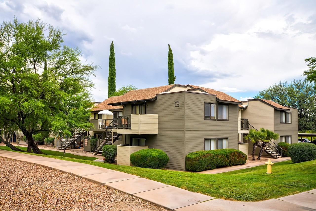 Mountain Steppes Apartments - Photo 6 of 15