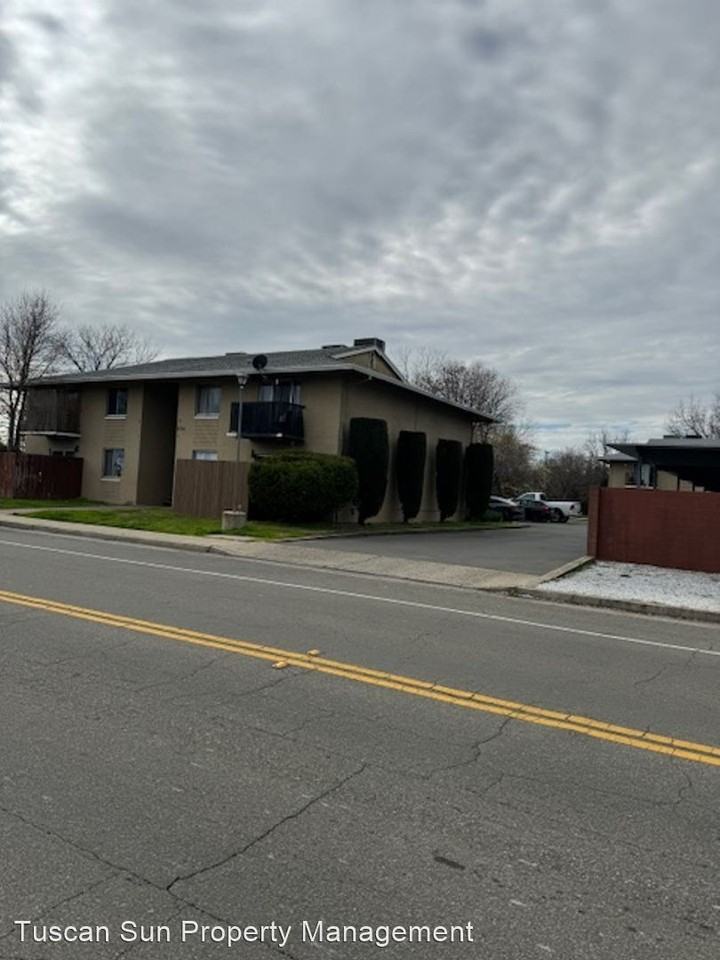 6244 WESTSIDE ROAD - Photo 2 of 13