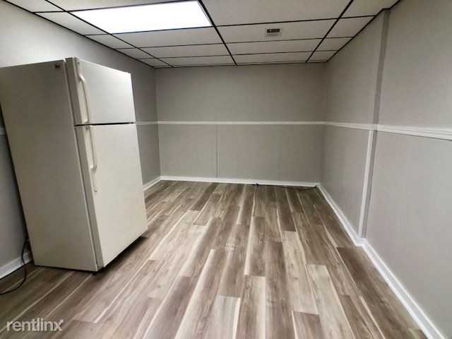 19 W Main St - Photo 3 of 9