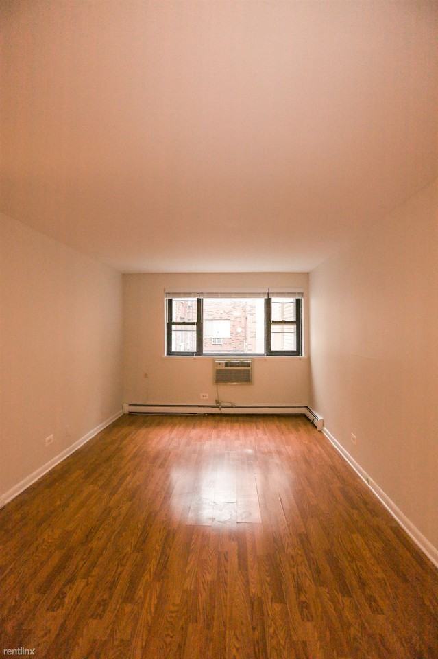 535 W Cornelia Ave - Photo 2 of 8