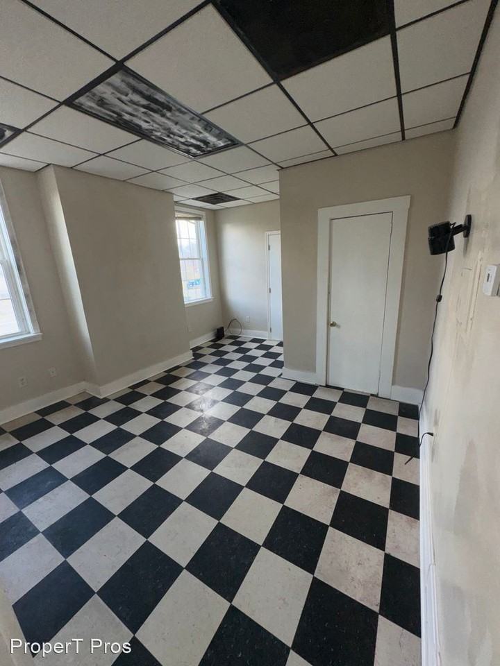 210 Washington Avenue - Photo 3 of 7