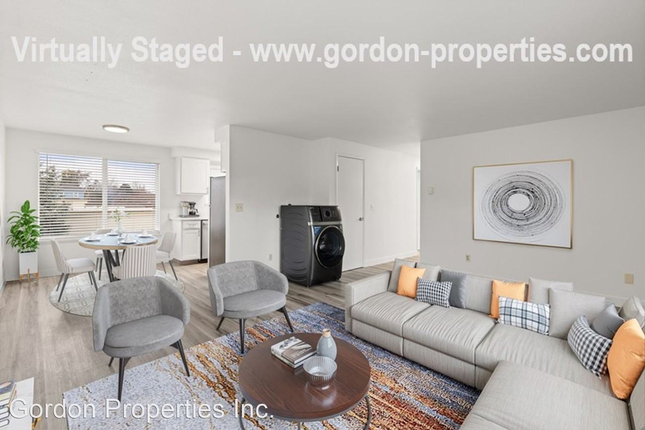 4207 SE 37th Ave - Photo 3 of 12