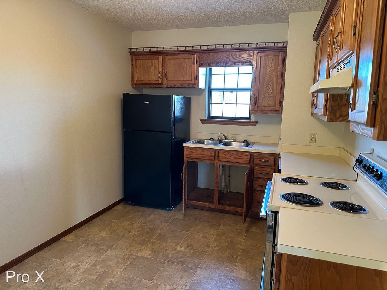 7031 SE Nighthawk Ln Duplex - Photo 3 of 9