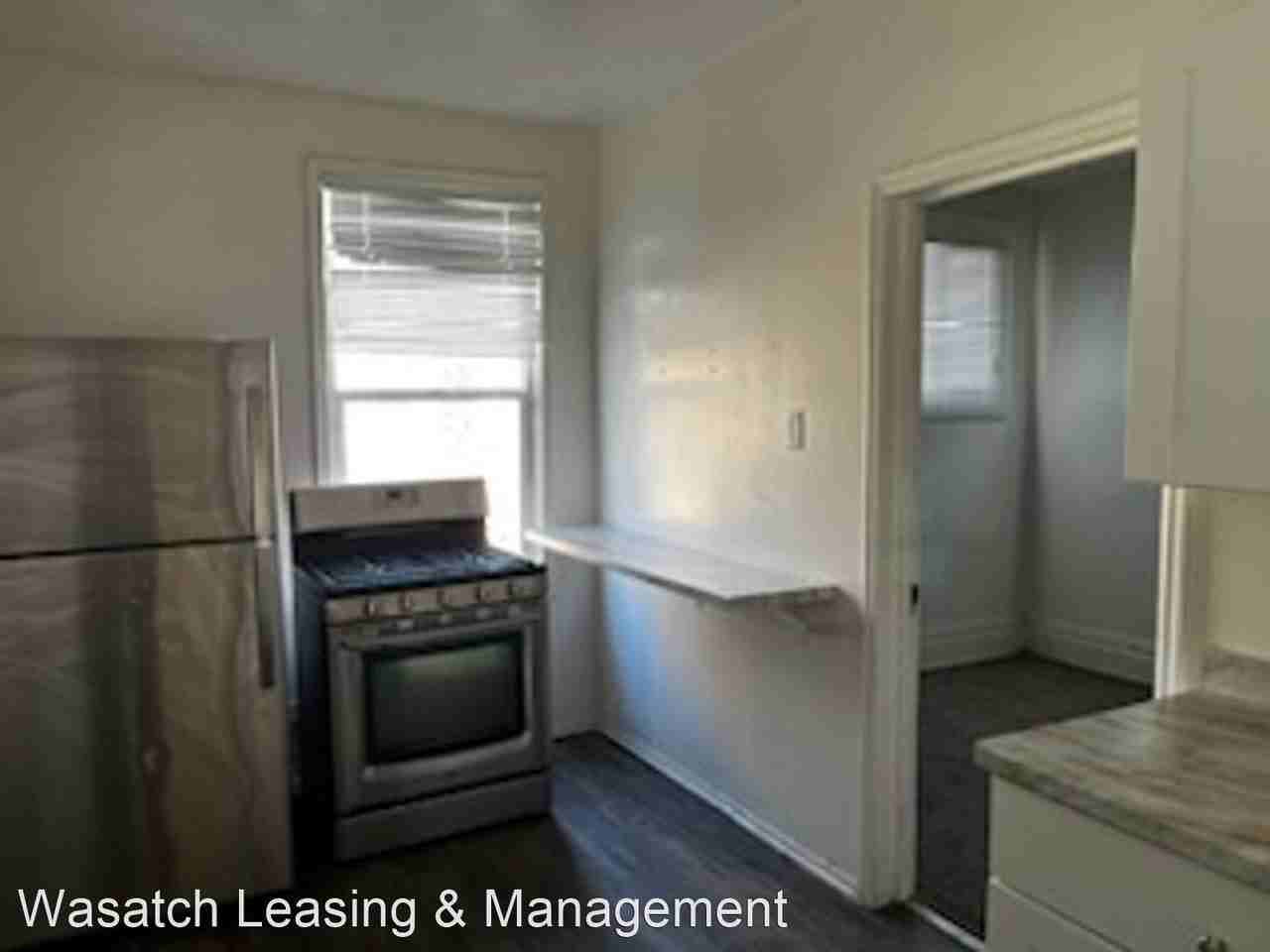 319 E 1300 S - Photo 2 of 10