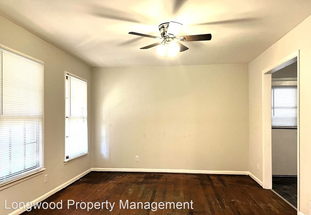 214 Forest Glen Cir - Photo 2 of 15