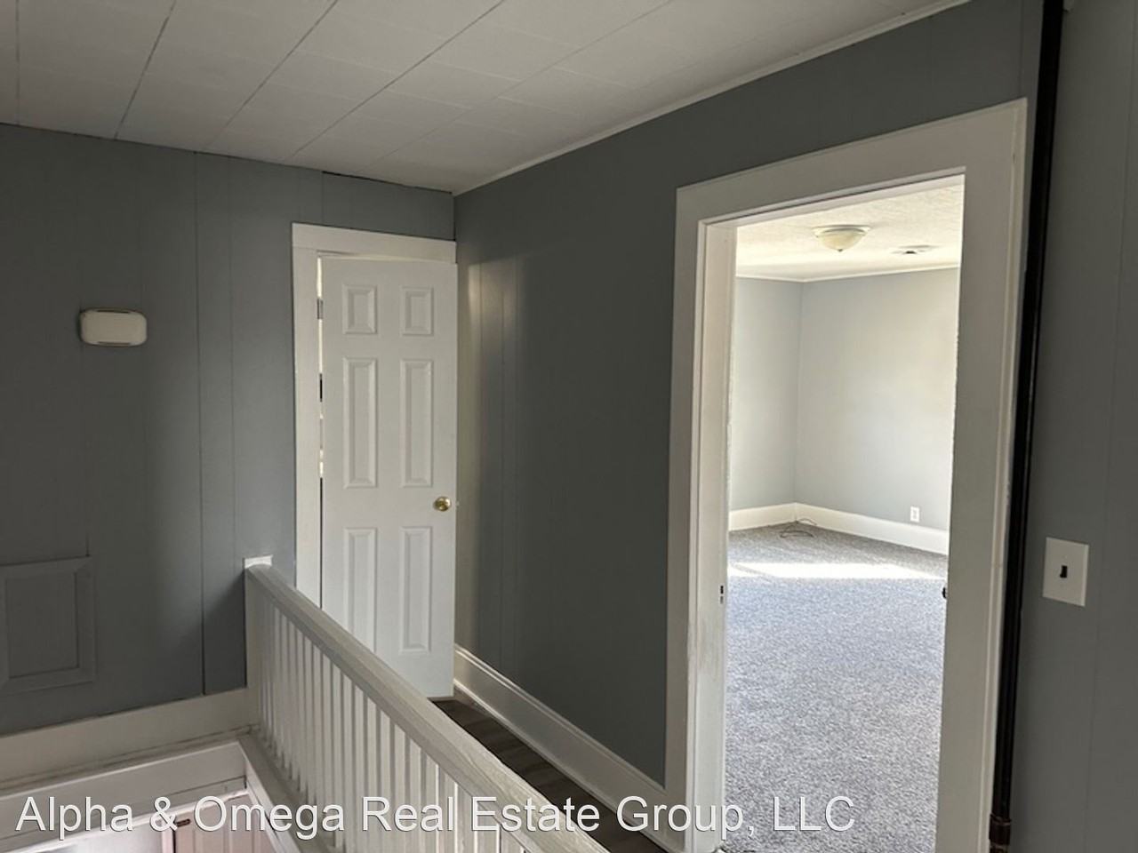 120 N Wiley St - Photo 3 of 13