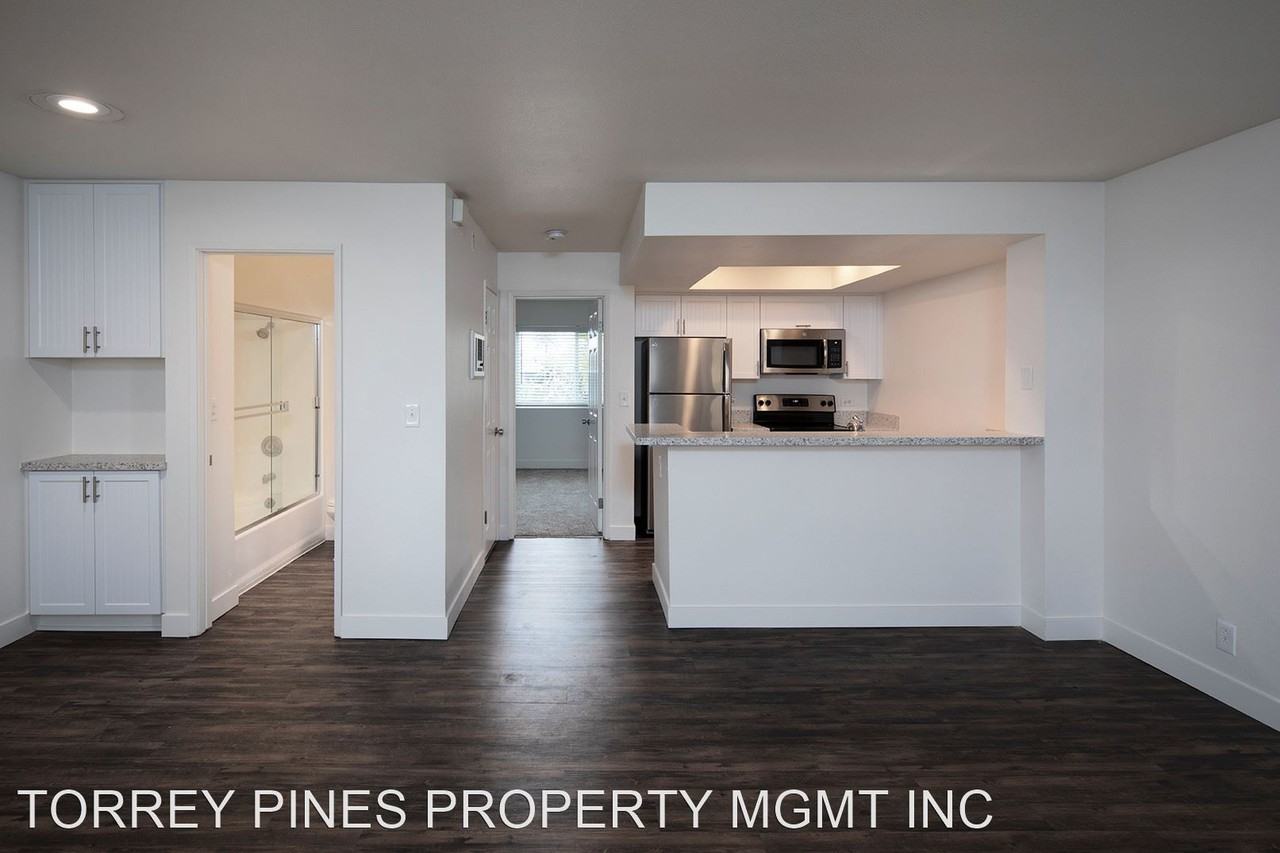 921-933 Seacoast Drive - Photo 3 of 10