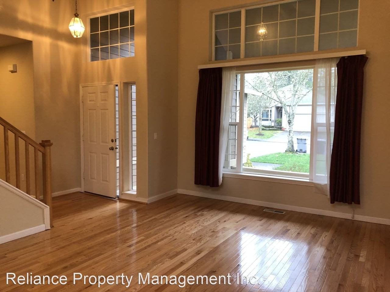 17129 Sw Cobble Ct - Photo 2 of 32
