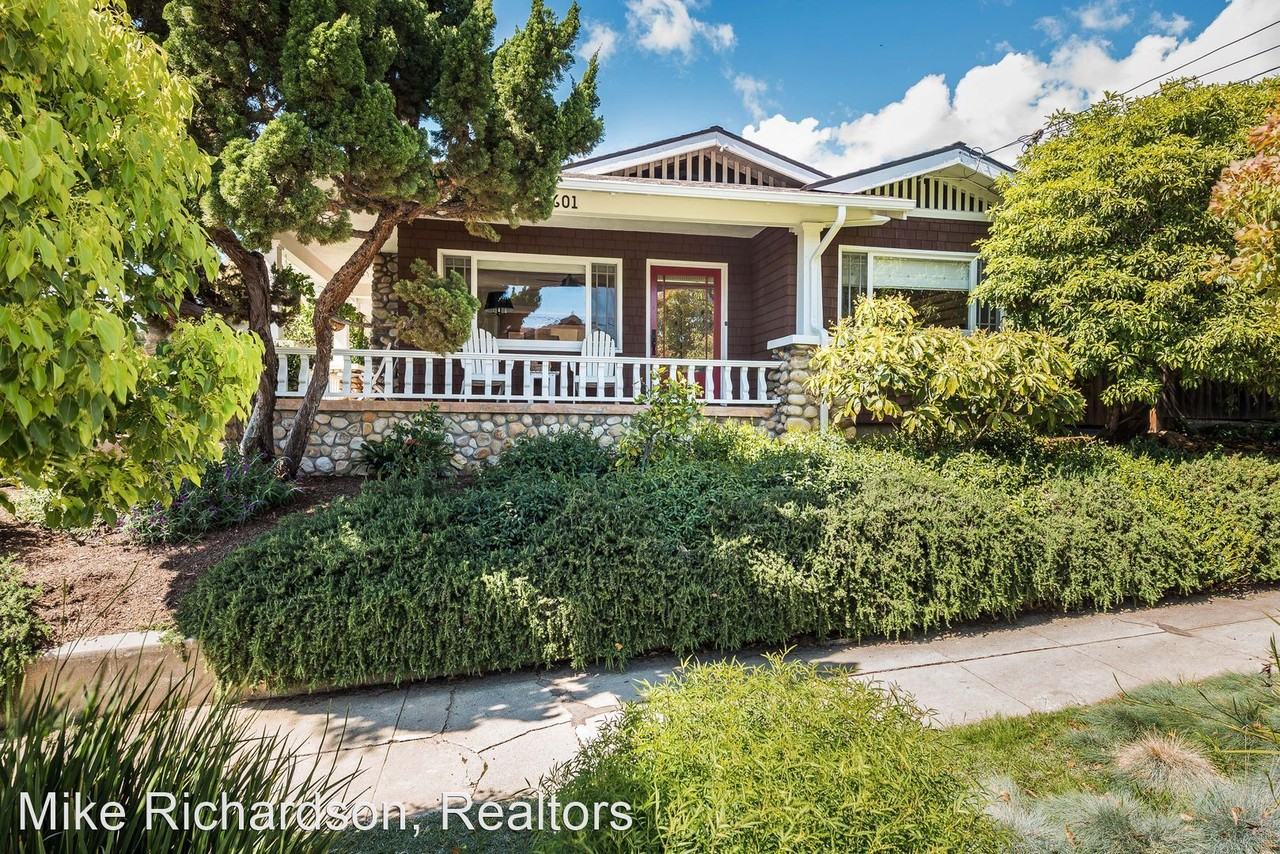 601 E Victoria St - Photo 3 of 19