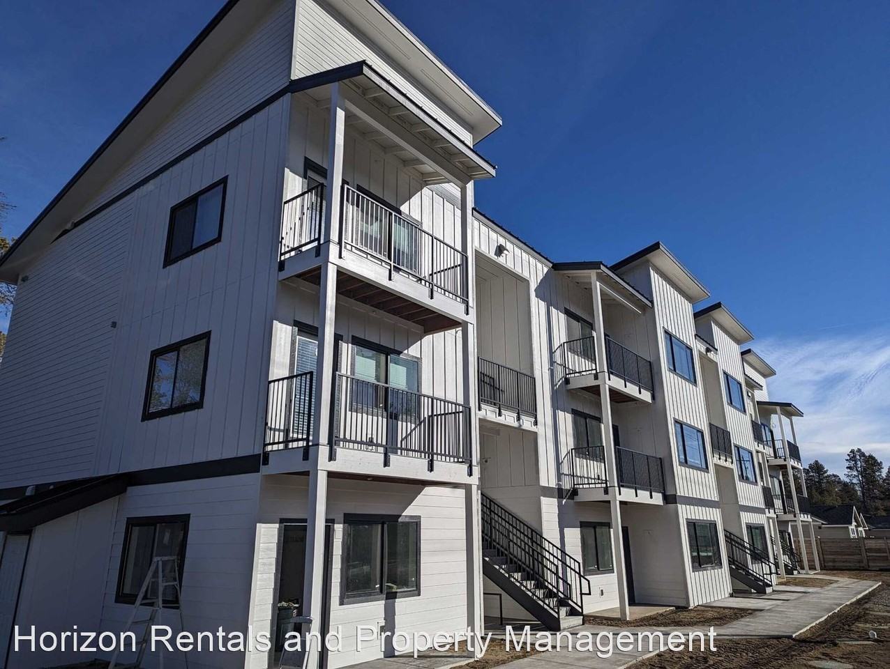 16510 Finley Butte Road - Photo 3 of 29