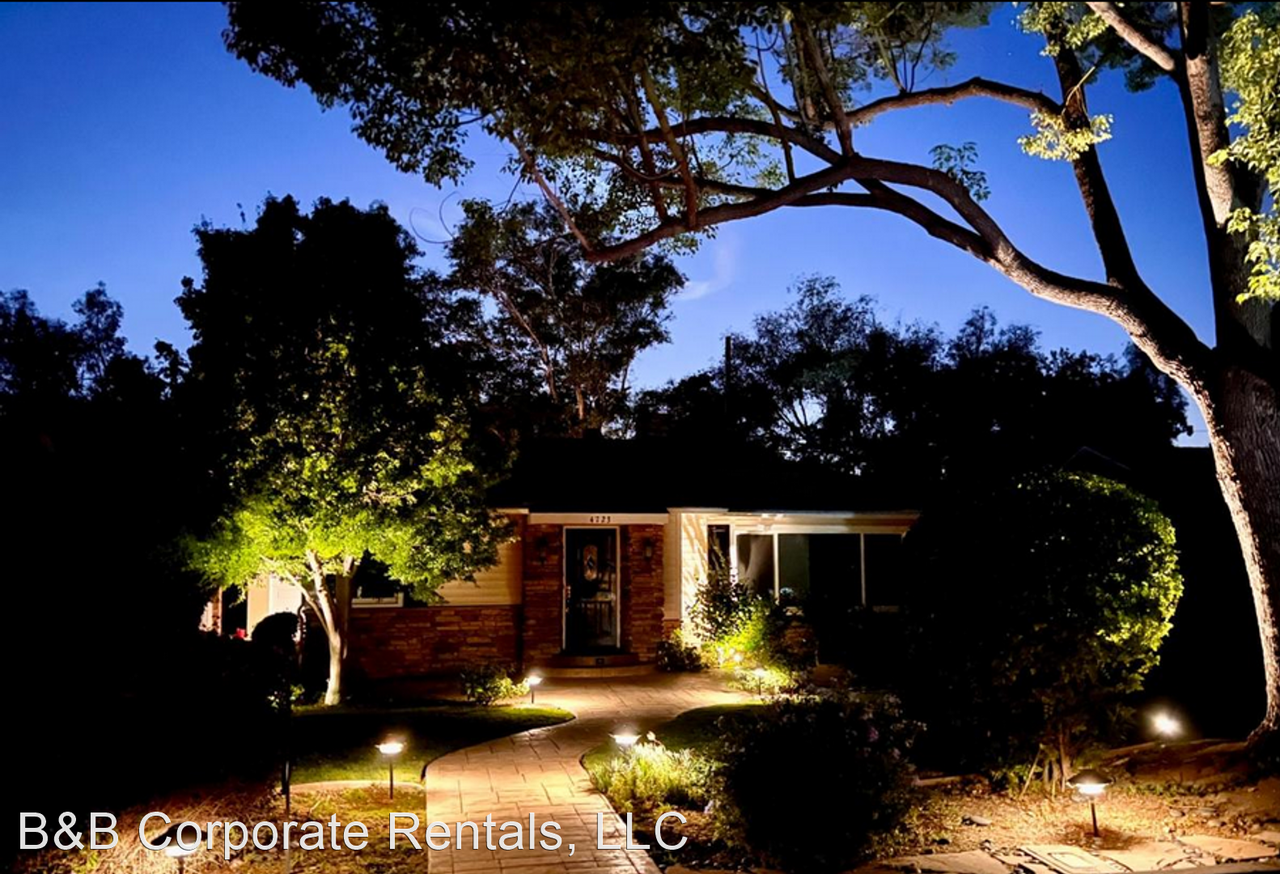 4723 Alminar Ave - Photo 3 of 17