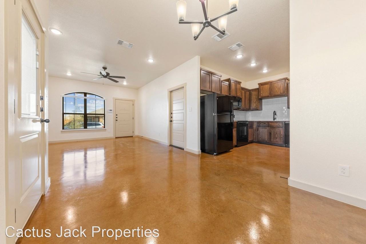 1924 Caspian Trail  A-B - Photo 3 of 21