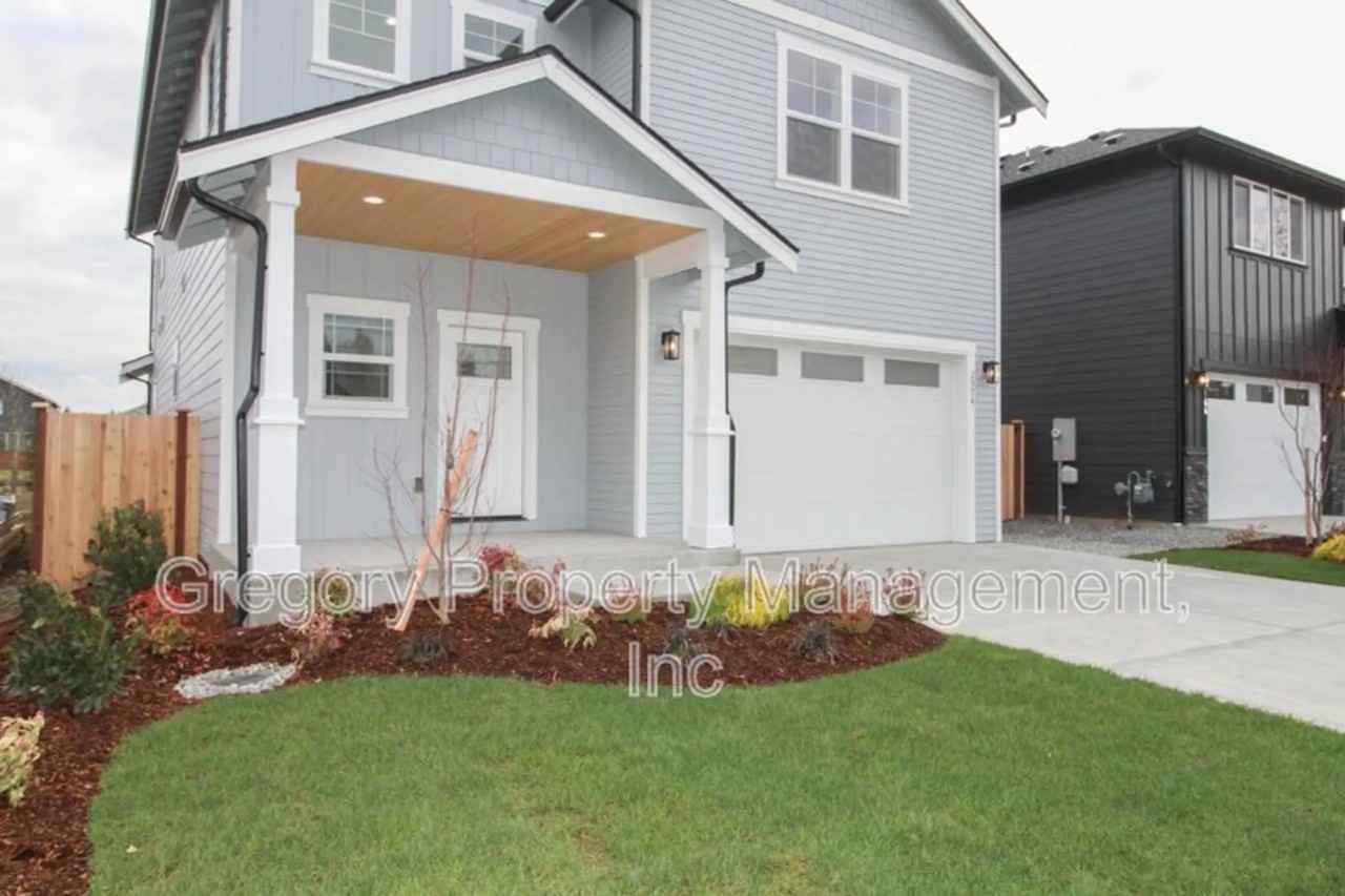 2574 178th Pl Ne - Photo 2 of 27