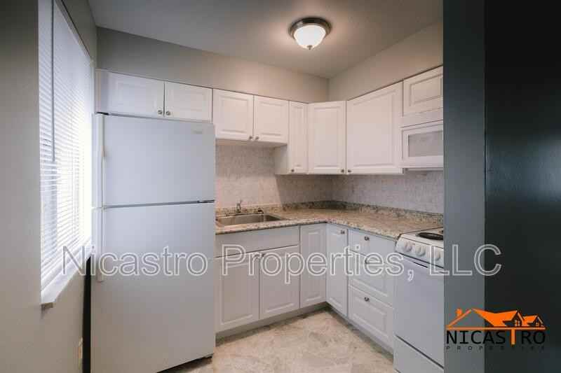 215 E Lane Ave - Photo 7 of 50