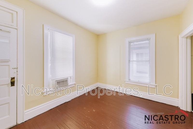 252 E Lane Ave - Photo 7 of 40