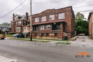 featured image of 2070 Indianola Ave