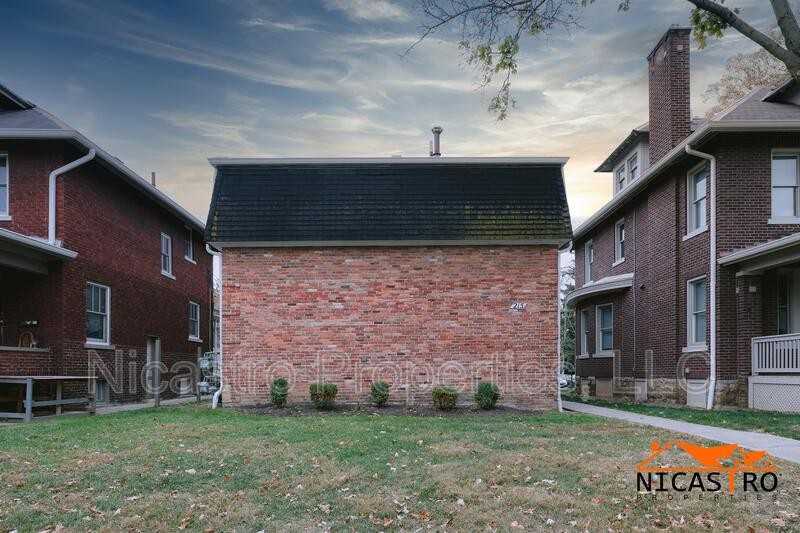 215 E Lane Ave - Photo 2 of 50