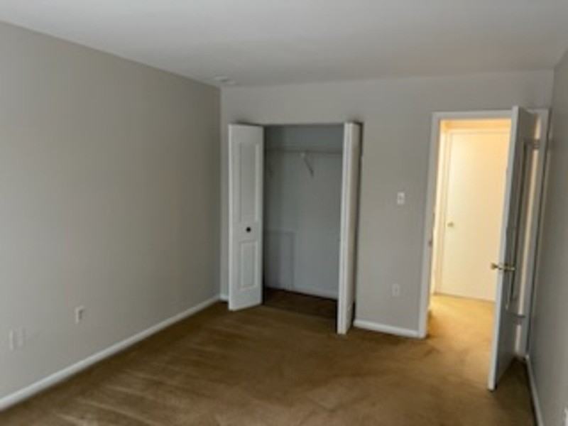 605 Hudson Ave #217 - Photo 5 of 18