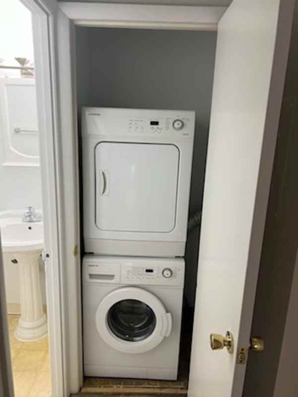 605 Hudson Ave #217 - Photo 7 of 18