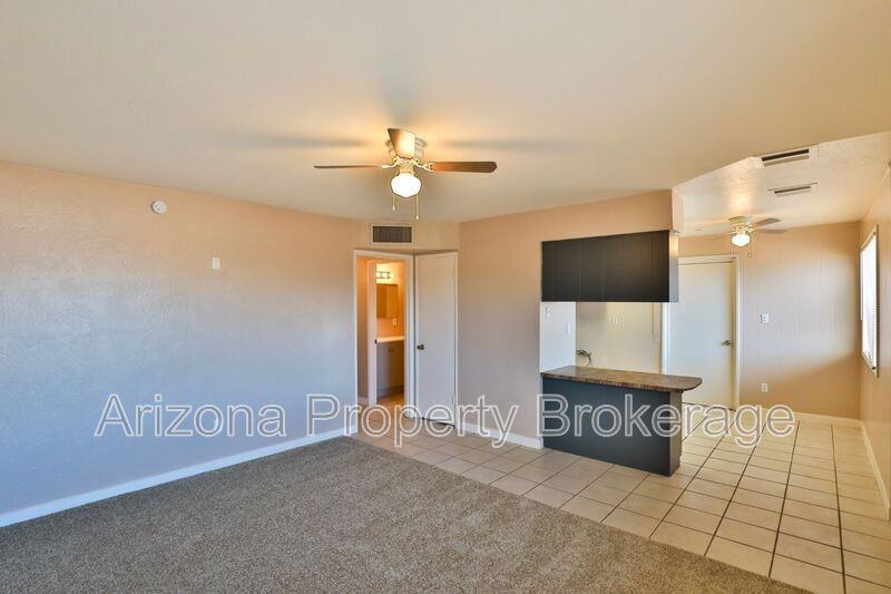 2237 West Cortez Street - Photo 3 of 24