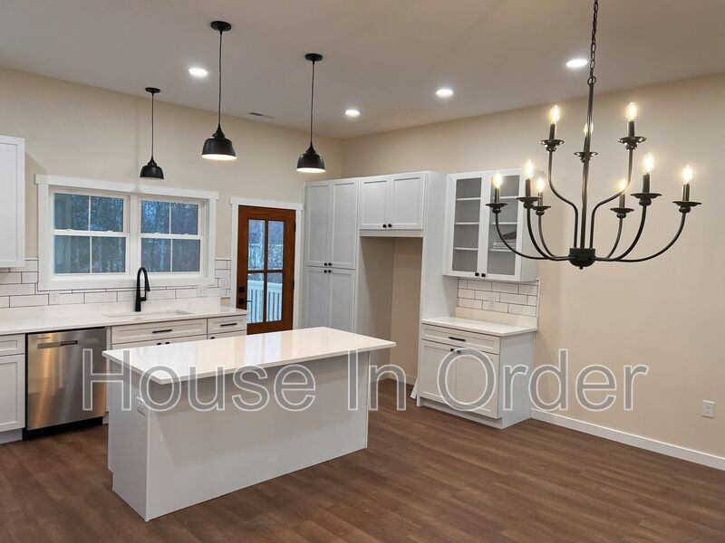 72 Grace Estates Dr - Photo 6 of 14