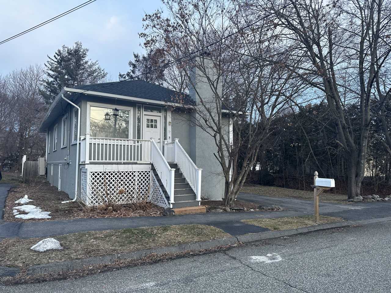 Edgewater Ave, Shrewsbury, MA 01545 3 Bedroom Apartment for Rent PadMapper