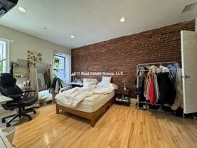 1203 Beacon St #6 - Photo 1 of 1