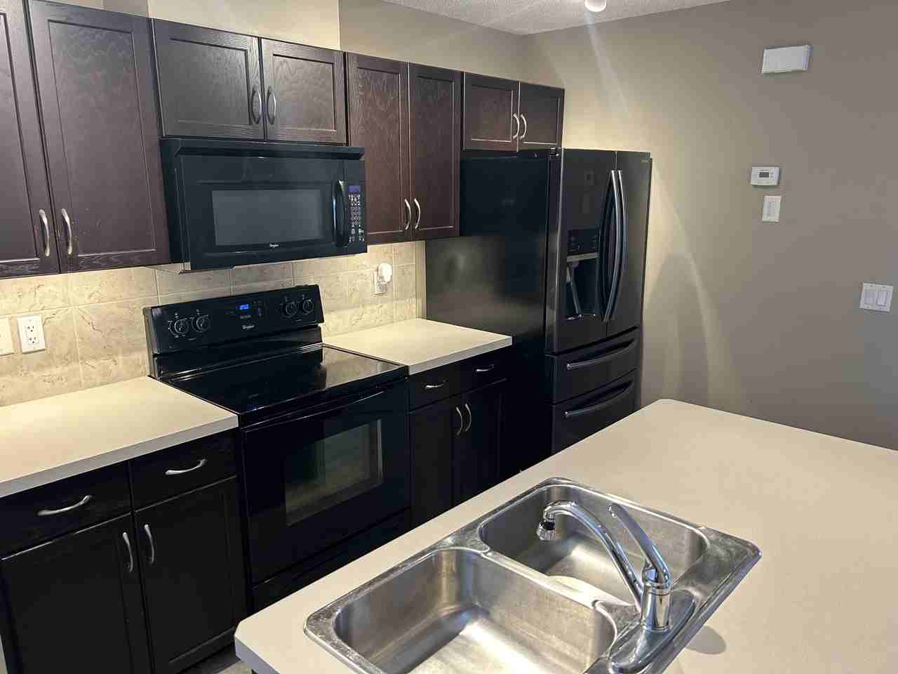 1057 Watt Promenade SW - Photo 4 of 35