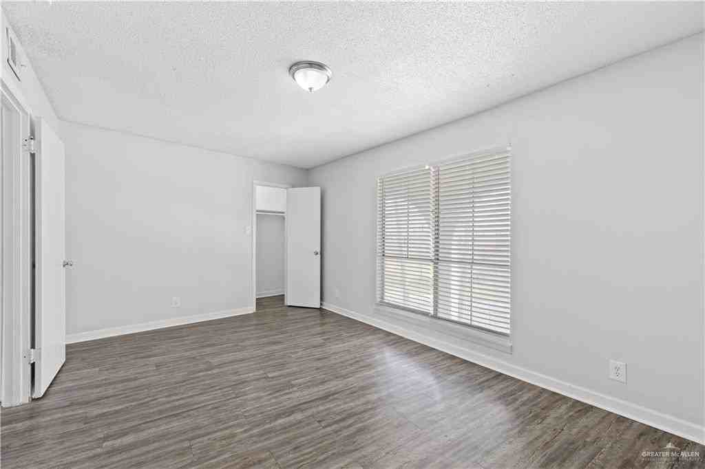 2425 Barnard Rd #6C - Photo 4 of 15