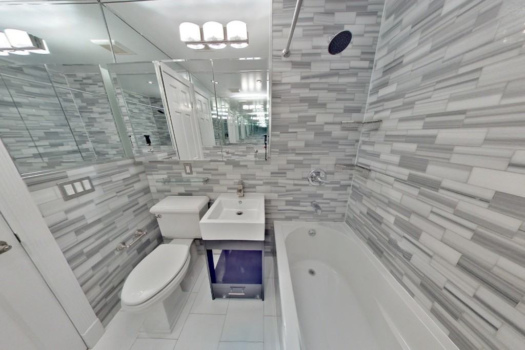 E 100th St #3B - Photo 5 of 5