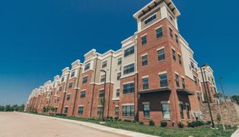 featured image of 3343 Memorial Blvd